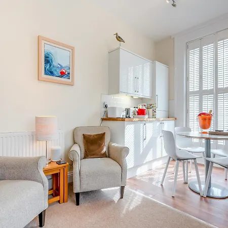 Sea Glimpse Holiday home